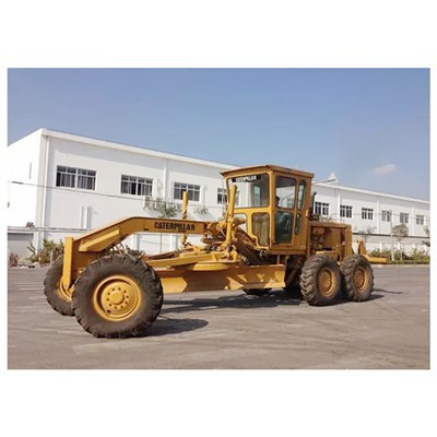 Motoniveladora Cat 12G usada